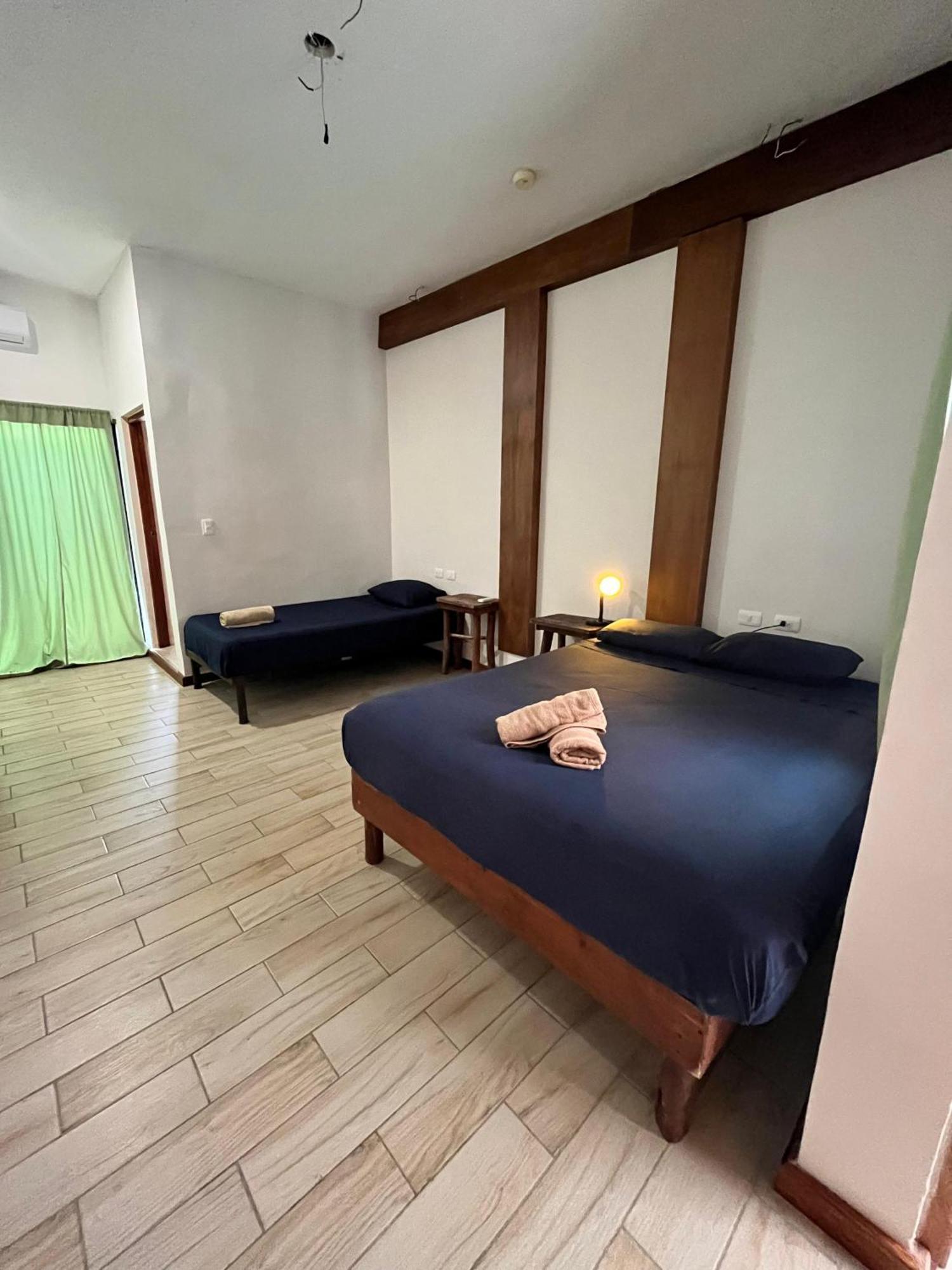 Balu Hotel Исла-Мухерес Экстерьер фото